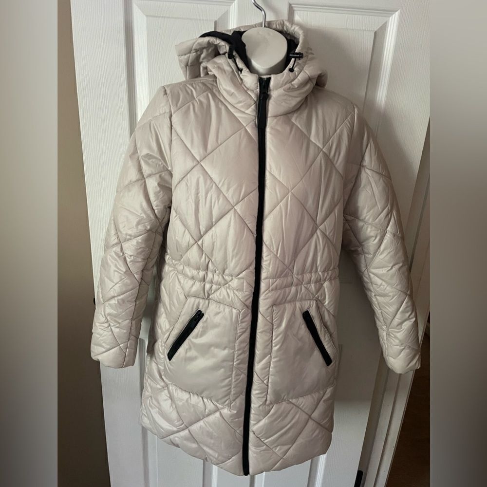 Sebby Collections Women’s Puffer Cream Colored Jacket Size S